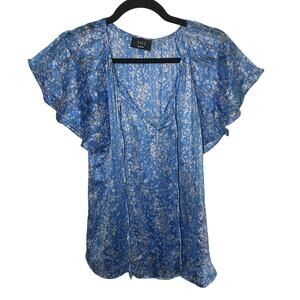 Vici Women's Blue Floral Flutter Sleeve Blouse Size Medium